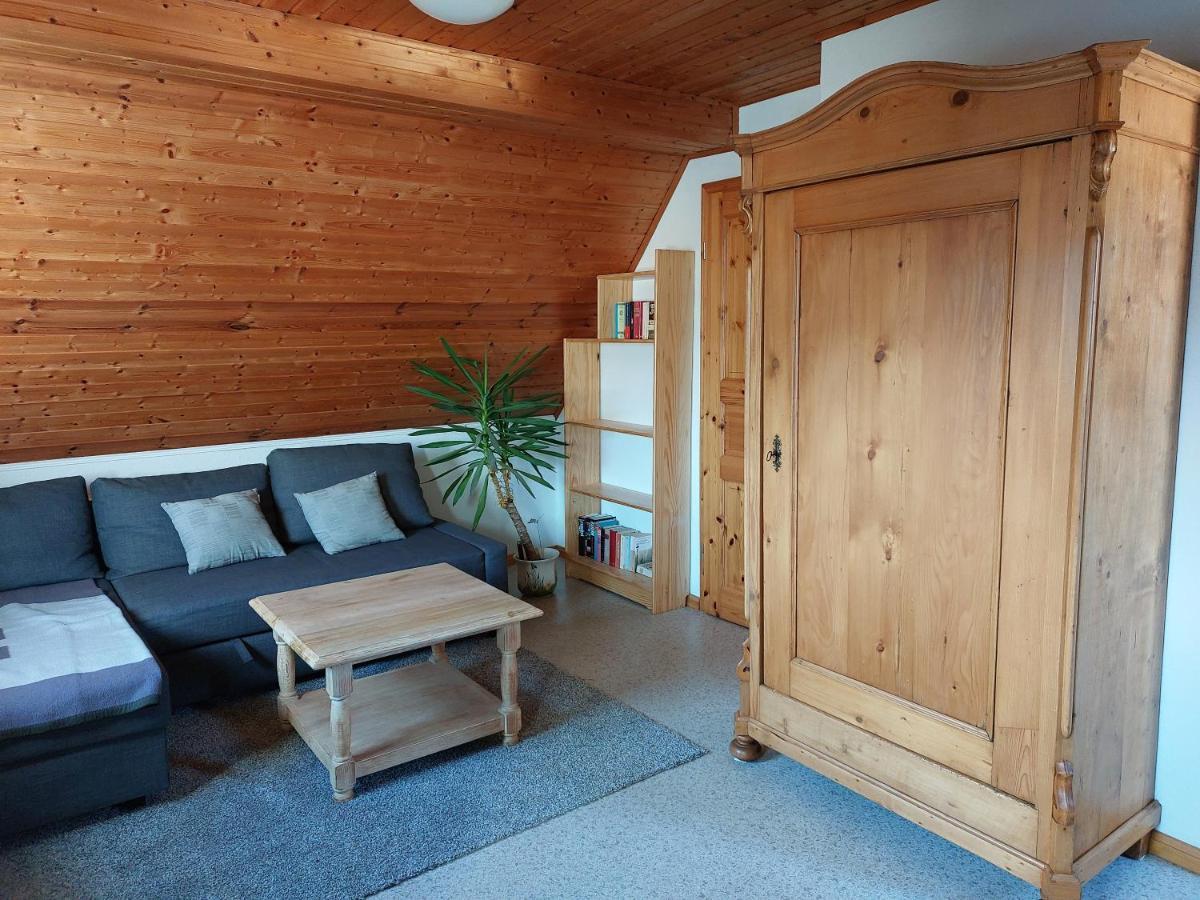 Dachgeschosswohnung Mit Burgblick In Kues Bernkastel-Kues Bagian luar foto