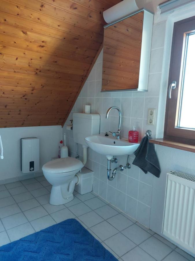Dachgeschosswohnung Mit Burgblick In Kues Bernkastel-Kues Bagian luar foto